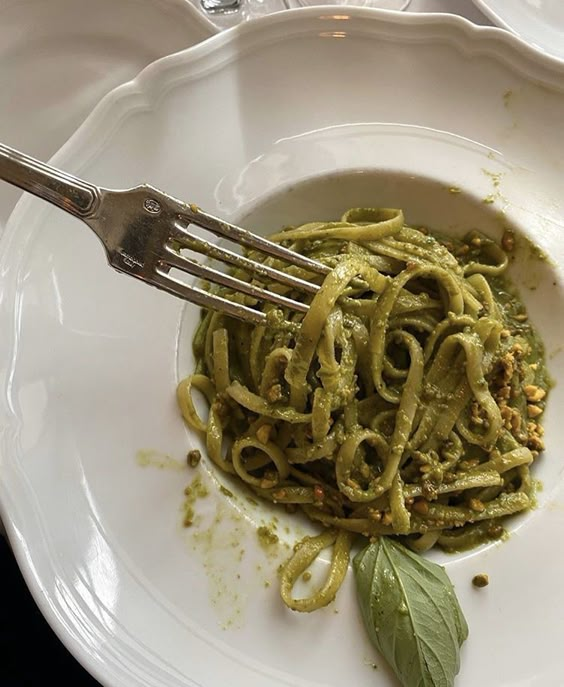 Pesto Image